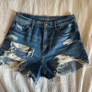 American Eagle High Rise 90s Boyfriend Short Denim Shorts Size 6 Distressed